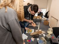 13 upoznaj zemlju   zaviri u mikroskop